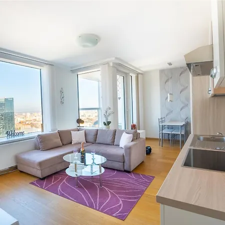 Panoramaview/31thfloor!/luxury/wifi/parking דירה ברטיסלאבה