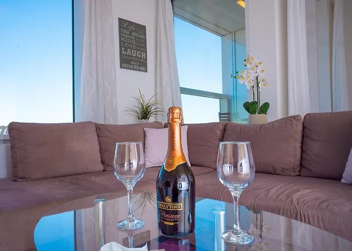 Panoramaview/31thfloor!/luxury/wifi/parking * براتسيلافا